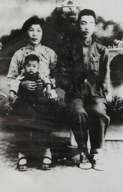 1958쏩cϣŮAӰYψD