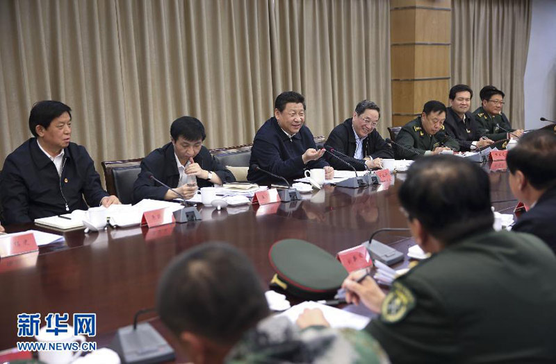4月27日至30日，中共中央總書記、國家主席、中央軍委主席習近平在新疆考察。這是4月29日上午，習近平在新疆生產建設兵團第六師召開座談會，就做好兵團工作作出重要指示。新華社記者蘭紅光攝