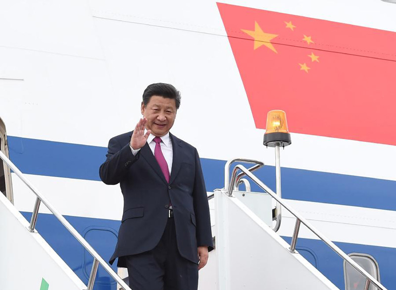 7月8日，國家主席習近平乘坐專機抵達烏法，應俄羅斯聯邦總統普京邀請，出席金磚國家領導人第七次會晤和上海合作組織成員國元首理事會第十五次會議。新華社記者謝環馳攝 