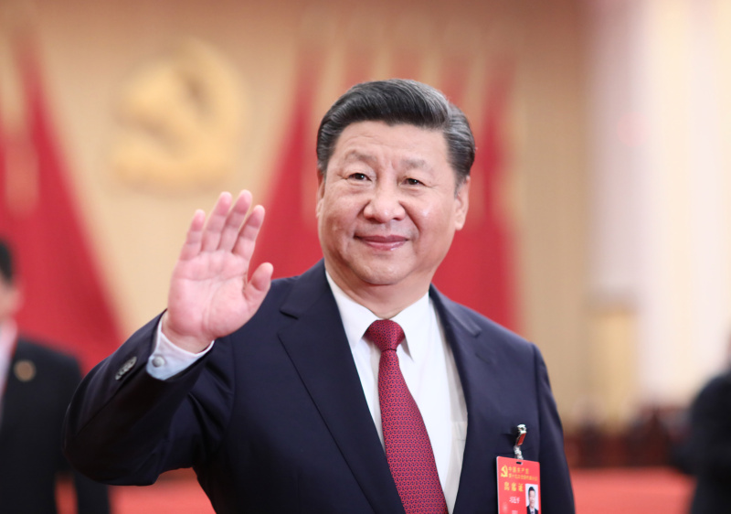10月25日下午，中共中央總書記、國家主席、中央軍委主席習近平等領導同志在北京人民大會堂親切會見出席黨的十九大代表、特邀代表和列席人員。新華社記者 蘭紅光 攝