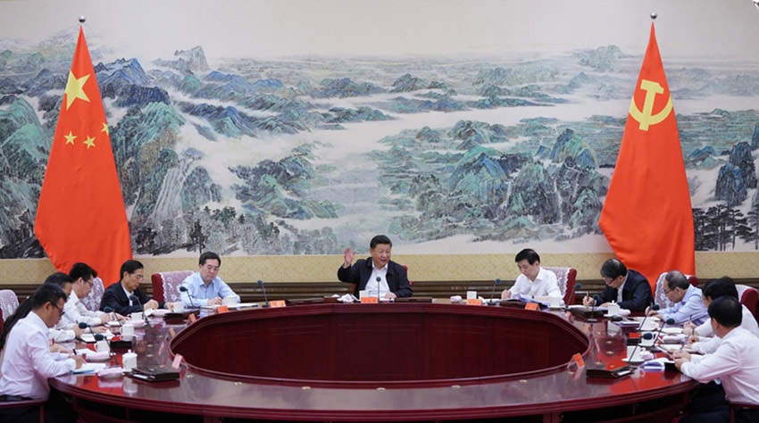7月2日，中共中央總書記、國家主席、中央軍委主席習近平在中南海同團中央新一屆領導班子成員集體談話並發表重要講話。 新華社記者王曄攝