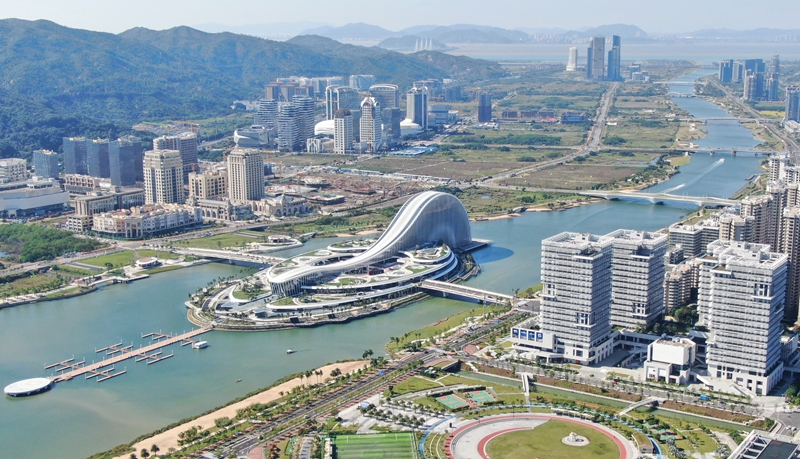這是2024年11月26日拍攝的橫琴天沐琴臺（無人機照片）。新華社記者 鄧華 攝