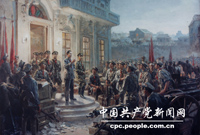 　　一九二七年大革命失敗后，周恩來擔任中共中央政治局臨時常務委員會委員、中共前敵委員會書記，同賀龍、葉挺、朱德、劉伯承等同志一起領導發動八一南昌起義，打響了武裝反抗國民黨反動派的第一槍，中國共產黨領導的人民軍隊從此誕生。圖為：八一南昌起義的油畫照